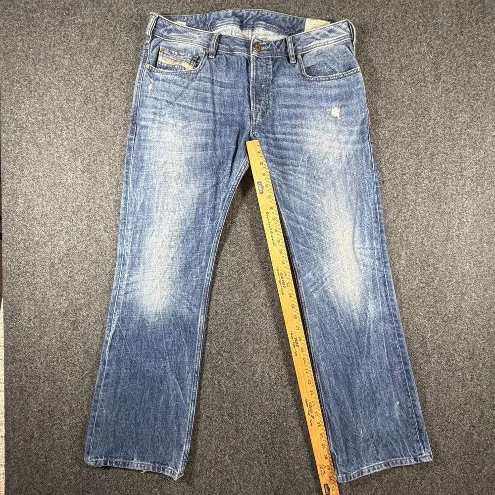 Diesel Zatiny Regular Bootcut Jeans Mens 35x32 Blue Wash 0UB89 Made in USA Denim